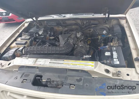 1999 Ford Explorer Xl/Xlt из США, поврежденный, VIN 1FMZU32X6XZC03810